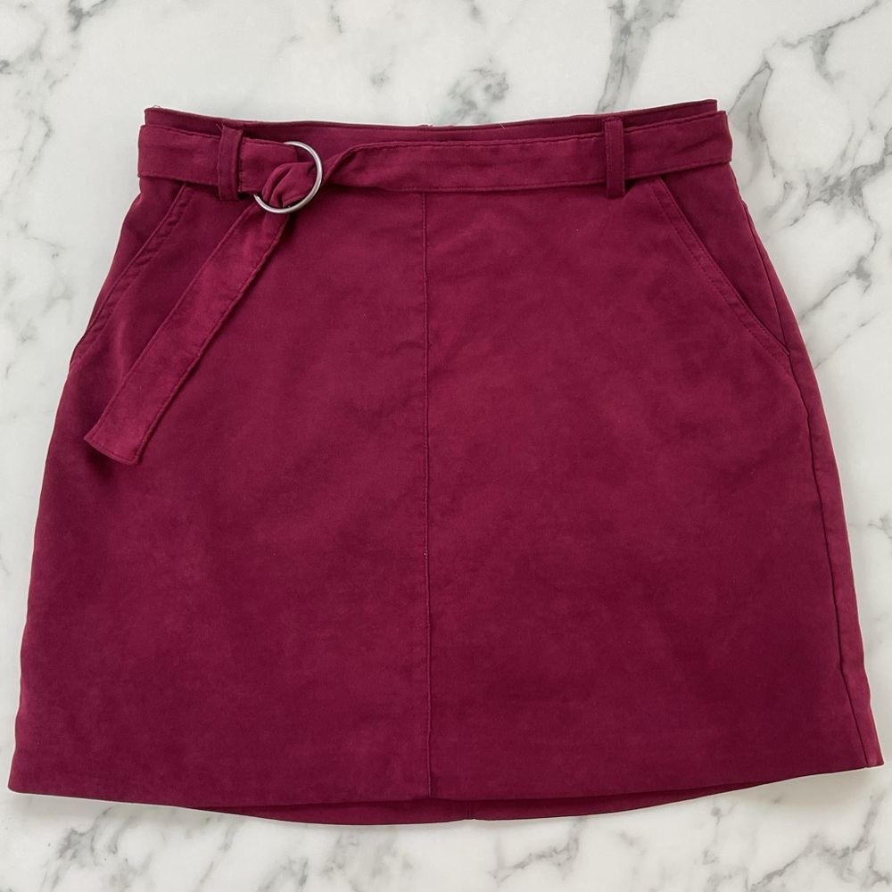 Suede High Rise Baddie Feminine Mini Skirt Size Medium Burgundy